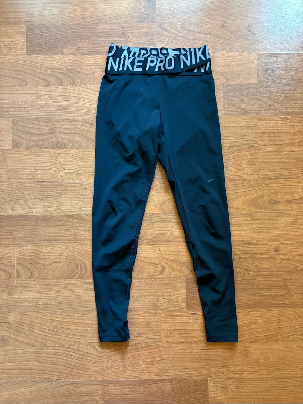 Nike stretchy athletic